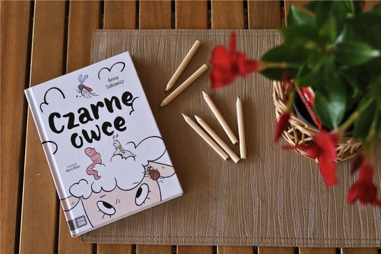 Czarne owce, Anna Sakowicz