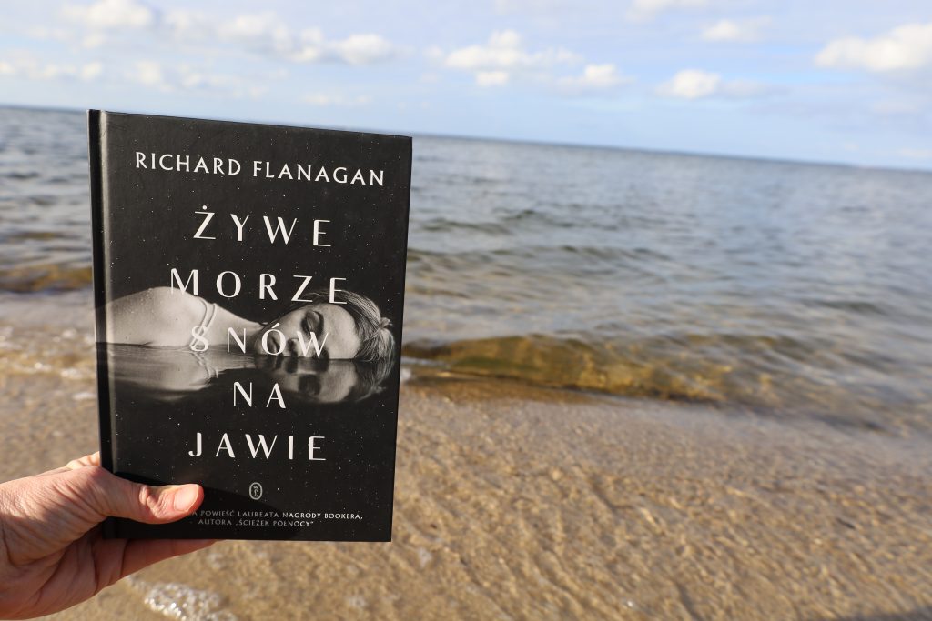 Żywe morze snów na jawie, Richard Flanagan