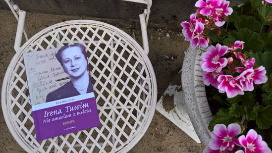 Irena Tuwim, Anna Augustyniak