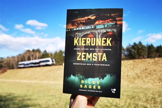 Kierunek zemsta, Riley Sager