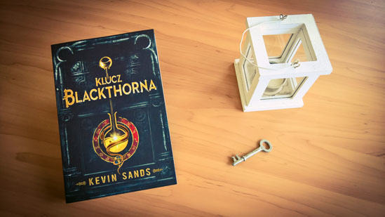 Klucz Blackthorna, Kevin Sandes