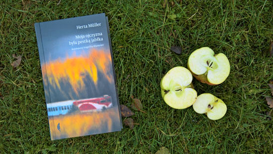 Moja ojczyzna była pestką jabłka, Herta Müller 