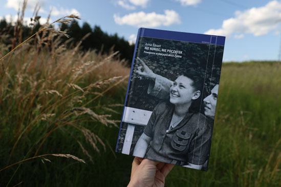 Nie koniec, nie początek, Anna Bikont