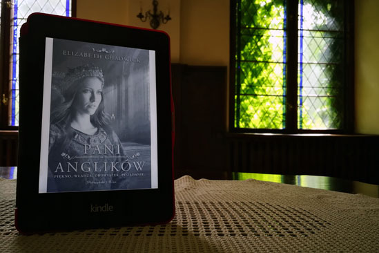 Pani Anglików, Elizabeth Chadwick