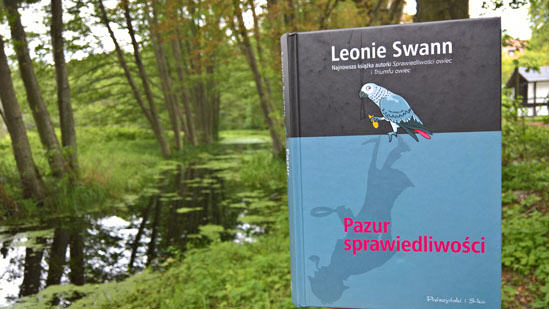 Pazur sprawiedliwości, Leonie Swann