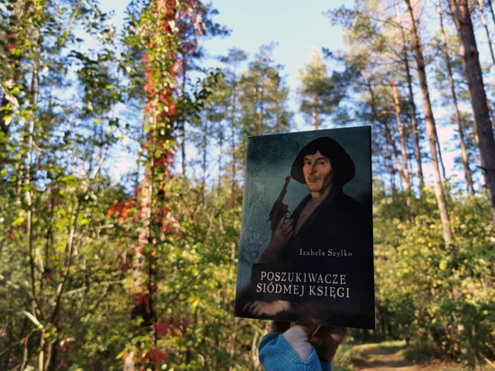 Poszukiwacze siódmej księgi, Izabela Szylko