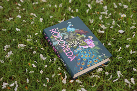 Rozbite lustro, Mercè Rodoreda