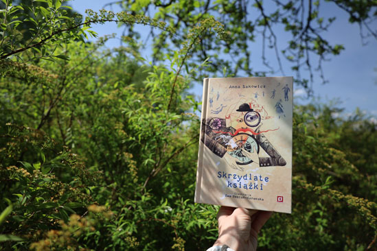 Skrzydlate książki, Anna Sakowicz