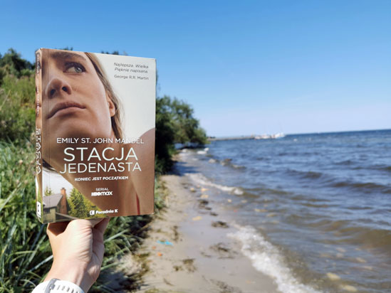 Stacja Jedenasta, Emily St. John Mandel