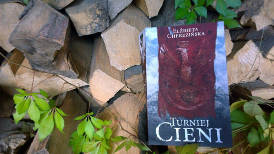 Turniej cieni, Elżbieta Cherezińska