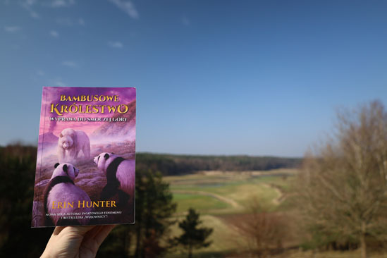 Wyprawa do smoczej Góry, Erin Hunter