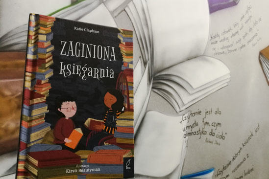 Zaginiona księgarnia, Katie Clapham