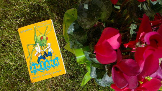 Zmiana 3, Zamęt z konikiem polnym, Ali Sparkes