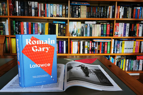Latawce, Romain Gary